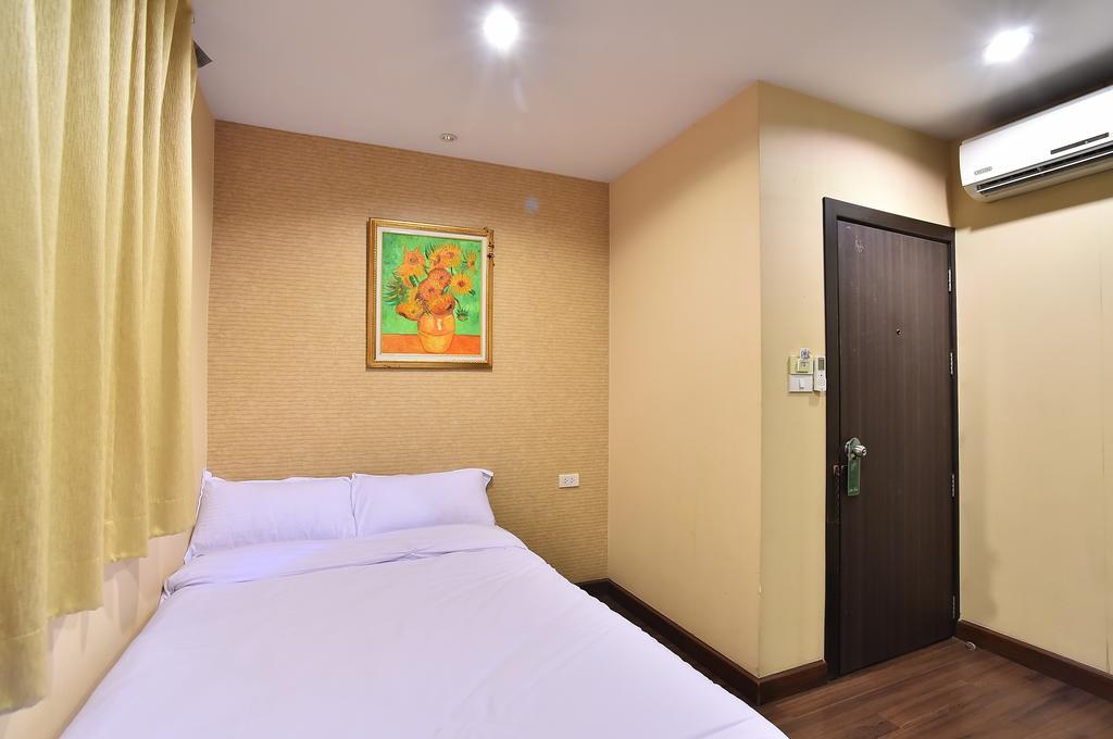 Take A Rest Hotel Bangkok Habitación foto